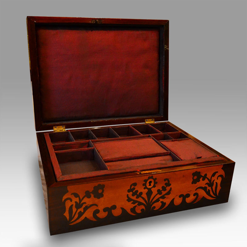 A Victorian jewellery box - Image 2