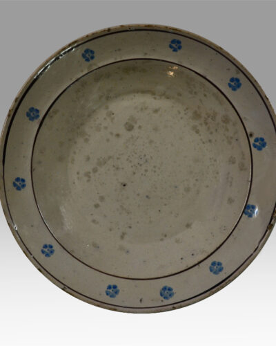 An Italian 19th century ceramic plate
