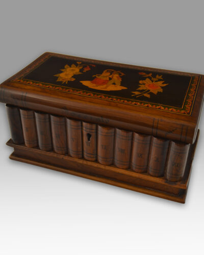 Α 19th c Italian inlay decoration walnut box