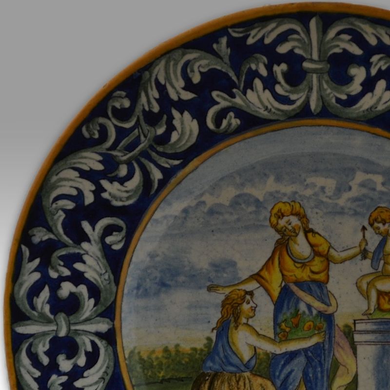 An Italian polychrome maiolica plate - Image 2