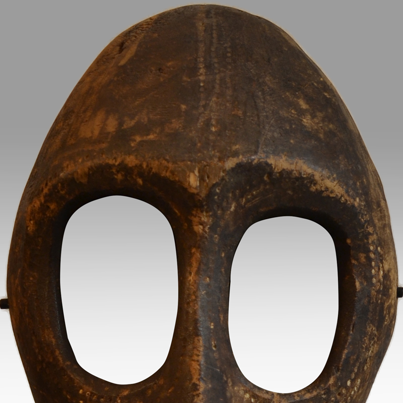An African 19th c. Dan mask - Image 2