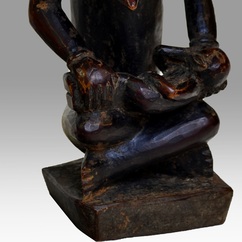 An African ”Phemba figure” from the Yombe people - Image 4