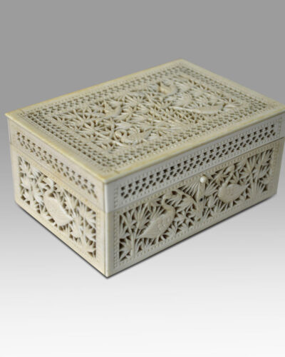 An ivory carved jewelry box